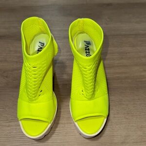 Akira Pazzle chunky neon platform heels
